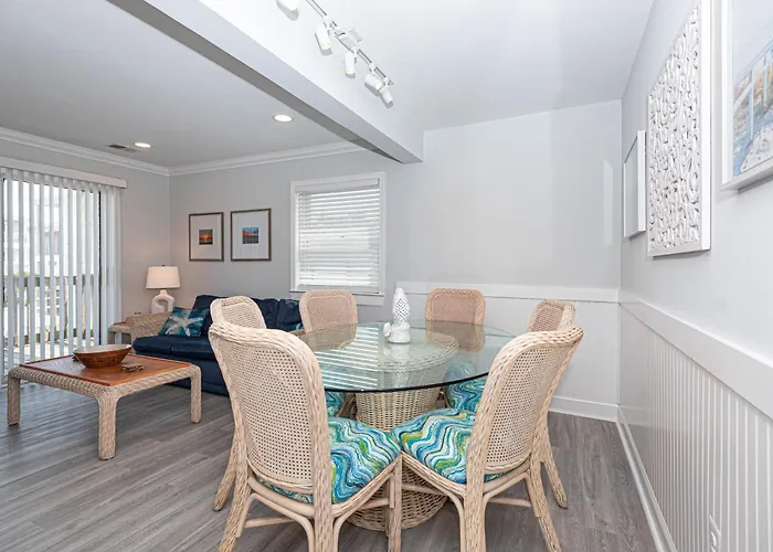 Spacious 2-bedroom On 43rd Street Easy Access To Oc Convention Center! Ferienhaus